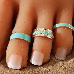 Blush Green & Gold Toe Ring Set – Intricate & Elegant Designs NWT